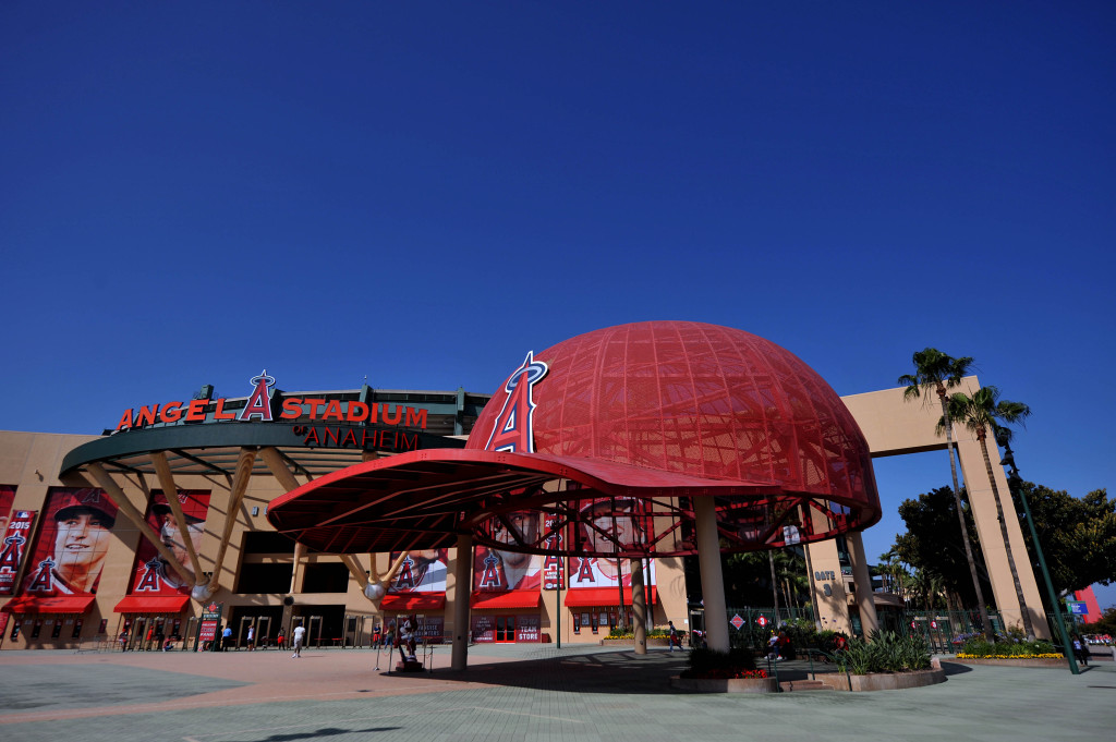 Angels reach deal to remain in city of Anaheim through 2050 