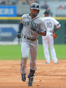 Aug 30, 2015; Chicago, IL, USA; Seattle Mariners center fielder Austin Jackson (16) runs the bases after hitting a two RBI home run during the second inning against the Chicago White Sox at U.S Cellular Field. Mandatory Credit: Dennis Wierzbicki-USA TODAY Sports