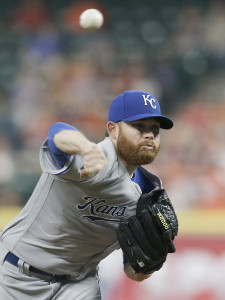 Apr 14, 2016; Houston, TX, USA; Kansas City Royals starting pitcher Ian Kennedy (31) pitches against the Houston Astros in the third inning at Minute Maid Park. Mandatory Credit: Thomas B. Shea-USA TODAY Sports