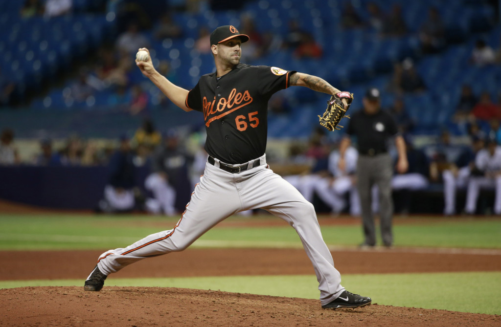 orioles-reliever-chaz-roe-clears-waivers-mlb-trade-rumors