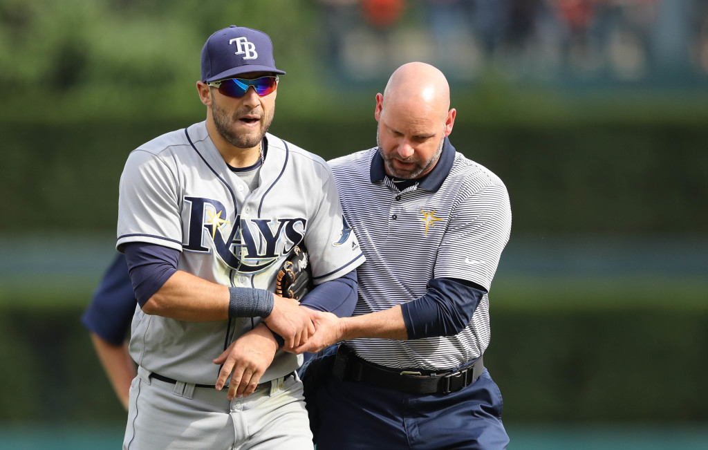 Kevin Kiermaier Suffers Fractures In Left Hand - MLB Trade Rumors
