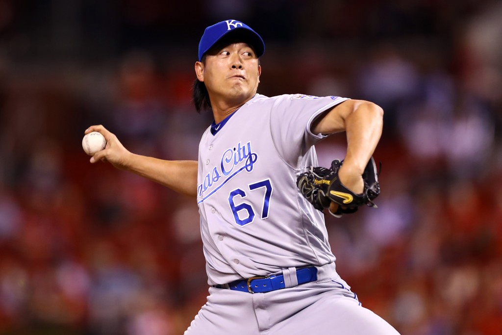 Braves sign Chien-Ming Wang to minor league deal