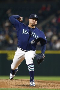 Mariners pitcher Taijuan Walker and his mother keep game in perspective