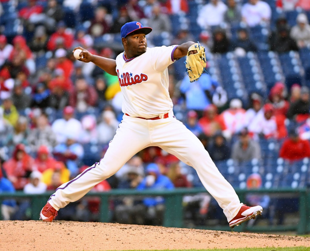 Hector Neris Switches Agencies - MLB Trade Rumors