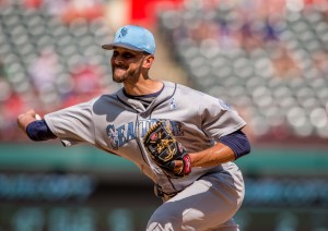 Jun 18, 2017; Arlington, TX, USA; Seattle Mariners relief pitcher Steve Cishek (31) in action during the game against the Texas Rangers at Globe Life Park in Arlington. Mandatory Credit: Jerome Miron-USA TODAY Sports