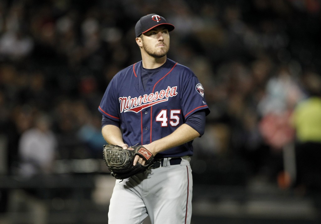 Twins Roster Moves: Bartolo Colon officially added, Phil Hughes to 60-day  DL, Craig Breslow activated - Twinkie Town