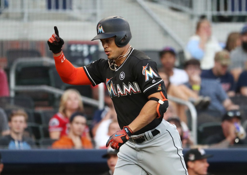 Courting Giancarlo Stanton, MLB's hottest recruit