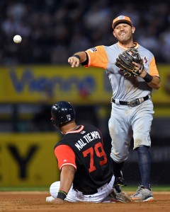 Aug 26, 2017; Chicago, IL, USA; Detroit Tigers second baseman Ian Kinsler (3) attempts a double play after getting Chicago White Sox first baseman Jose Abreu (79) out during the fourth inning at Guaranteed Rate Field. Mandatory Credit: Patrick Gorski-USA TODAY Sports