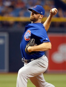 Sep 19, 2017; St. Petersburg, FL, USA; Chicago Cubs relief pitcher Wade Davis (71) throws a pitch during the ninth inning against the Tampa Bay Rays at Tropicana Field. Mandatory Credit: Kim Klement-USA TODAY Sports
