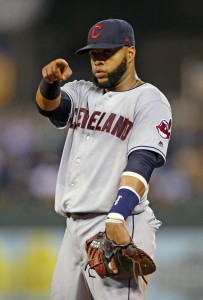 Phillies sign Carlos Santana to 3-year, $60 million contract