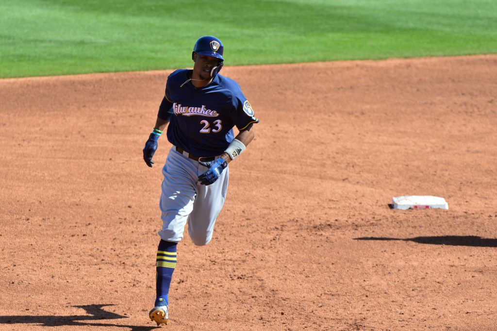 Lorenzo Cain hurt, leaves game after fouling ball off knee - Brew Crew Ball