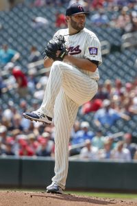 New York Yankees trade for Minnesota Twins pitcher Lance Lynn