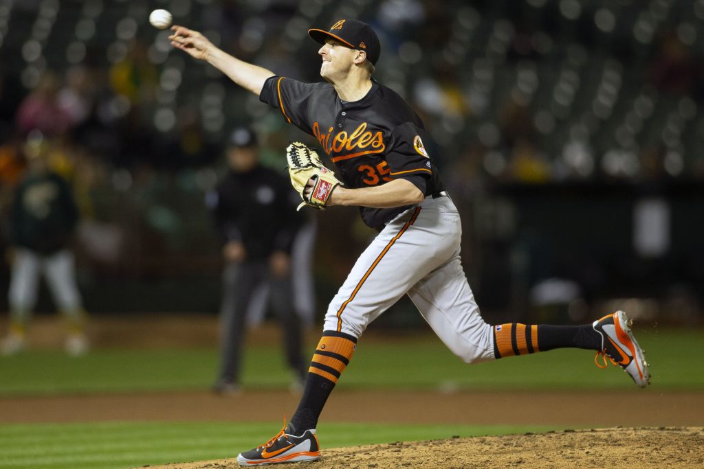 Braves Acquire Brad Brach - MLB Trade Rumors