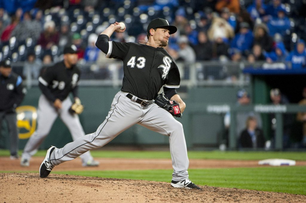 Mariners Add Danny Farquhar To Coaching Staff