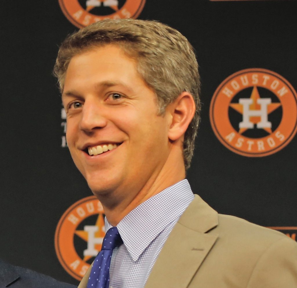 Astros' Mike Elias Reportedly The Favorite To Be Named Orioles' GM