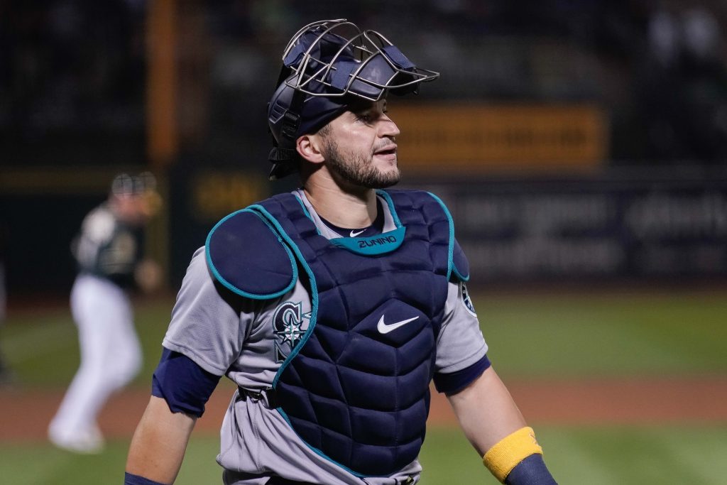 Guardians Notes: Managing pitchers is a strength for new catcher Mike Zunino