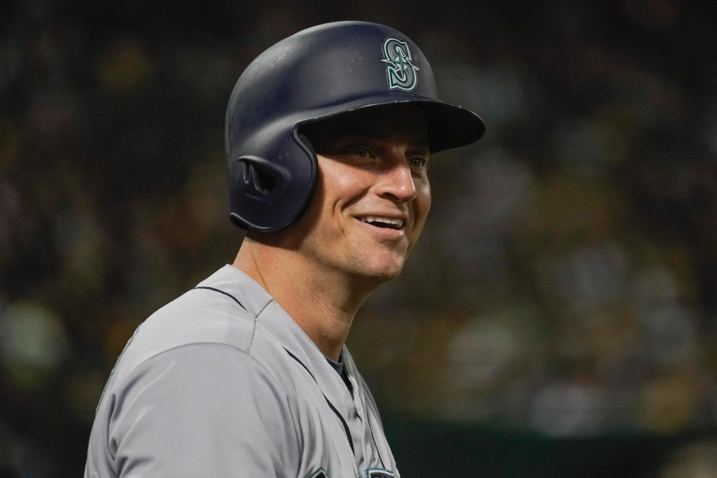 Seager unsure of Mariners future: I haven't talked to GM in