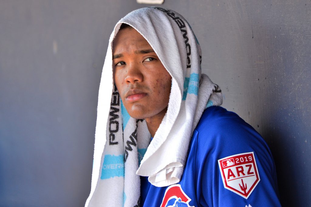 Addison Russell non-tendered by Cubs