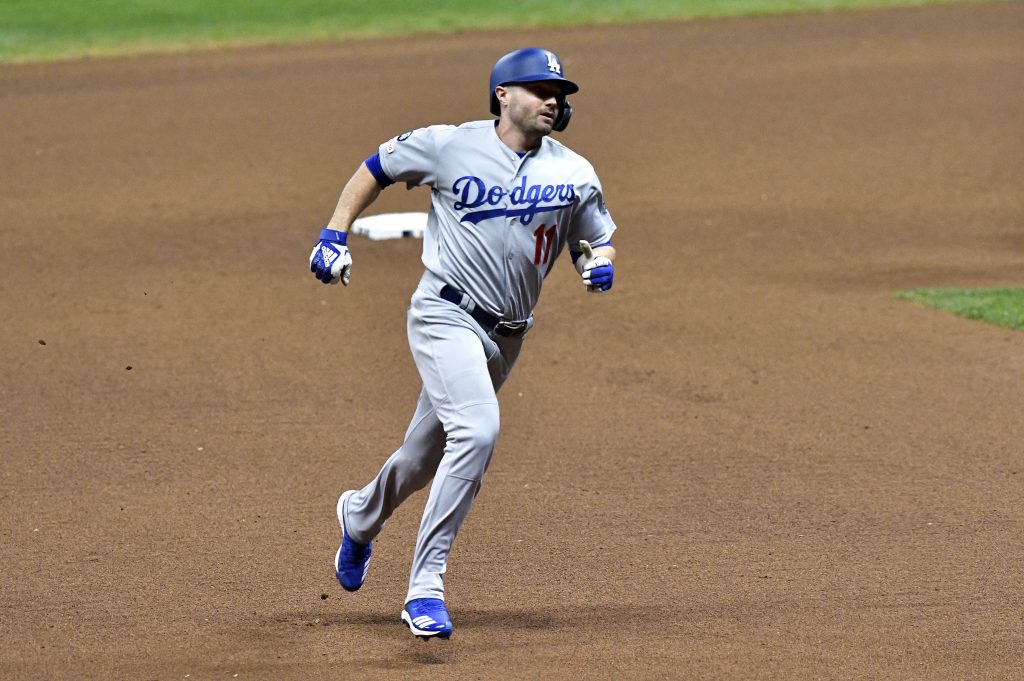 D-Backs' A.J. Pollock out indefinitely after fracturing right