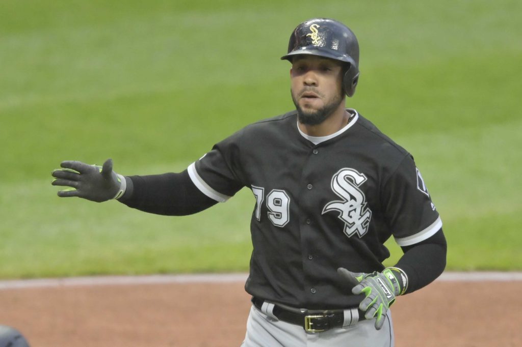 LEADING OFF: White Sox eager for Moncada, Reds get Castillo