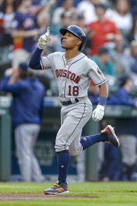 Return of 'Machete': Astros trade Tony Kemp to Cubs for Martin Maldonado