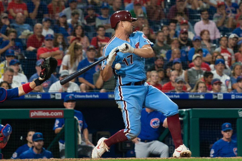 X-rays negative on Phillies' Rhys Hoskins' right hand after hit-by