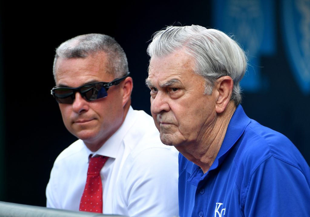 MLB: Owner David Glass agrees to sell Kansas City Royals for $1 billion