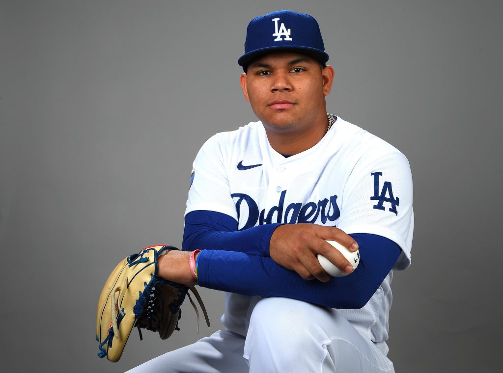 Brusdar Graterol Comes into the Game and Immediately Blows the Dodgers  No-Hitter : r/baseball