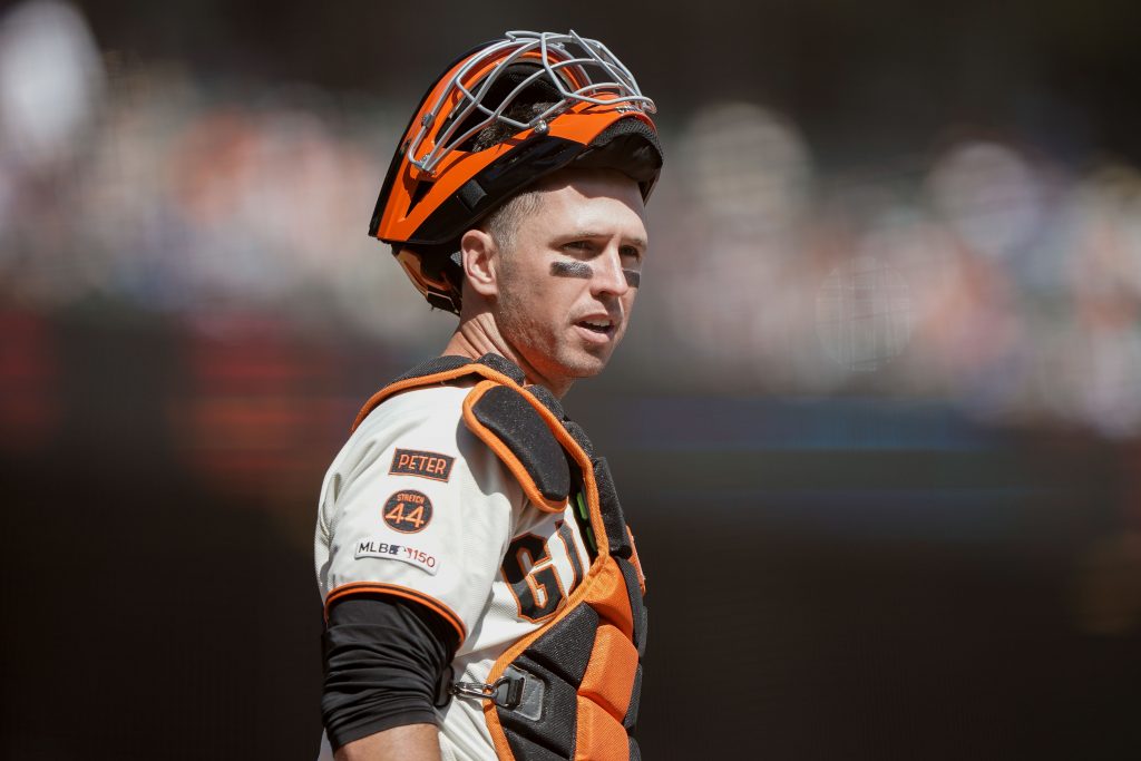 Giants evaluating replacements for Buster Posey