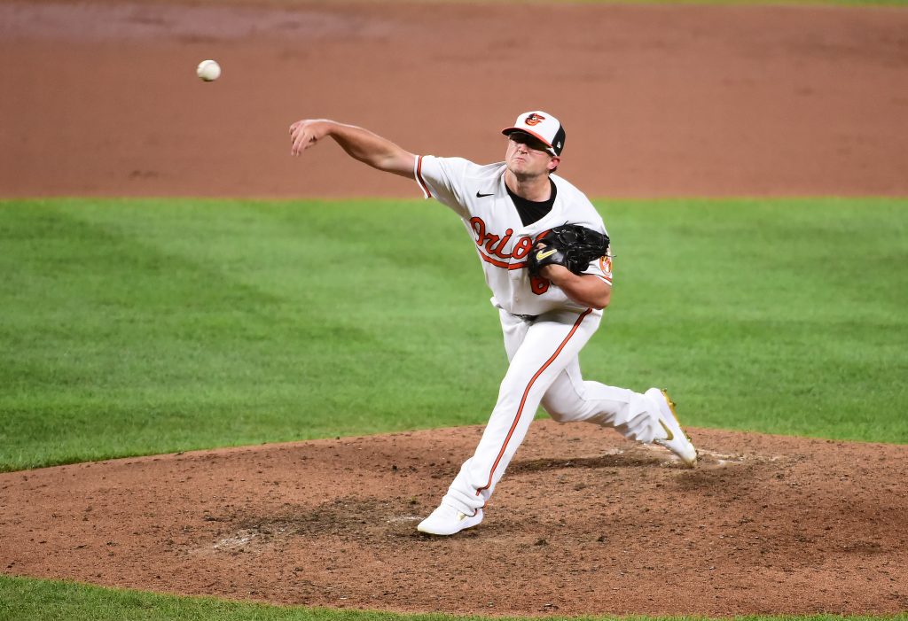 Detroit Tigers claim right-hander Carson Fulmer off waivers from