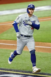 Chicago Cubs left fielder Joc Pederson (24) reacts as he takes