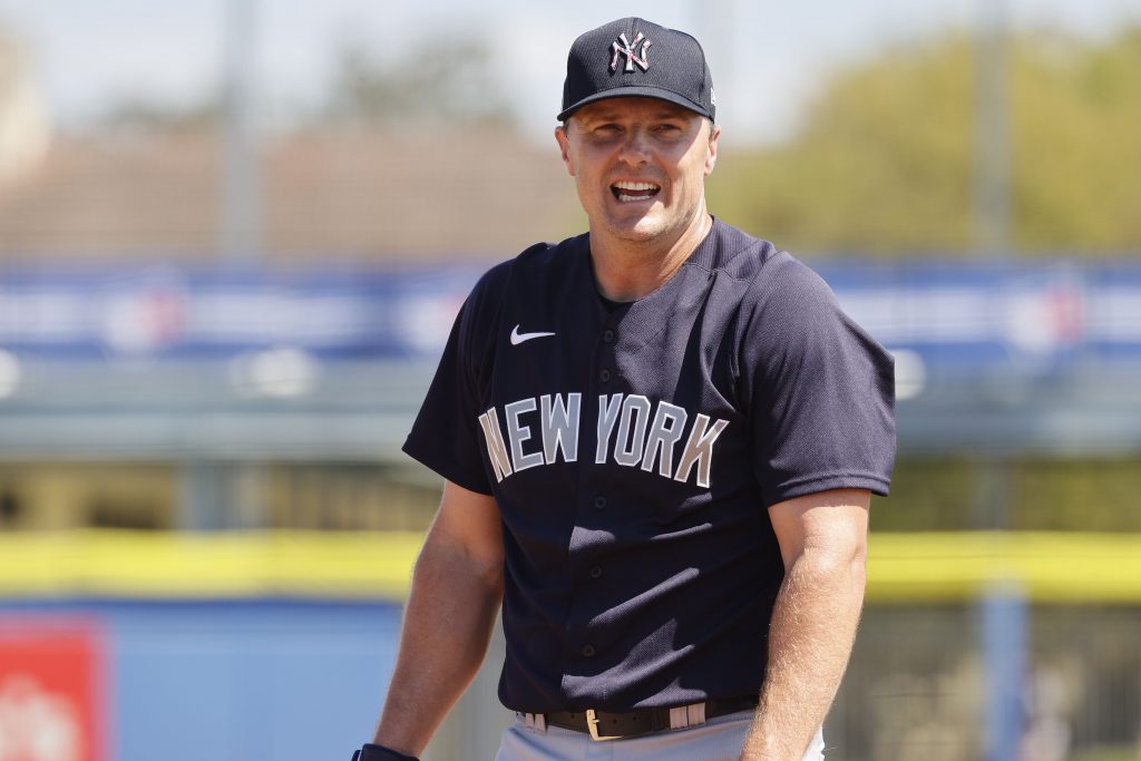 New York Yankees: Luke Voit not a lock for the playoff roster