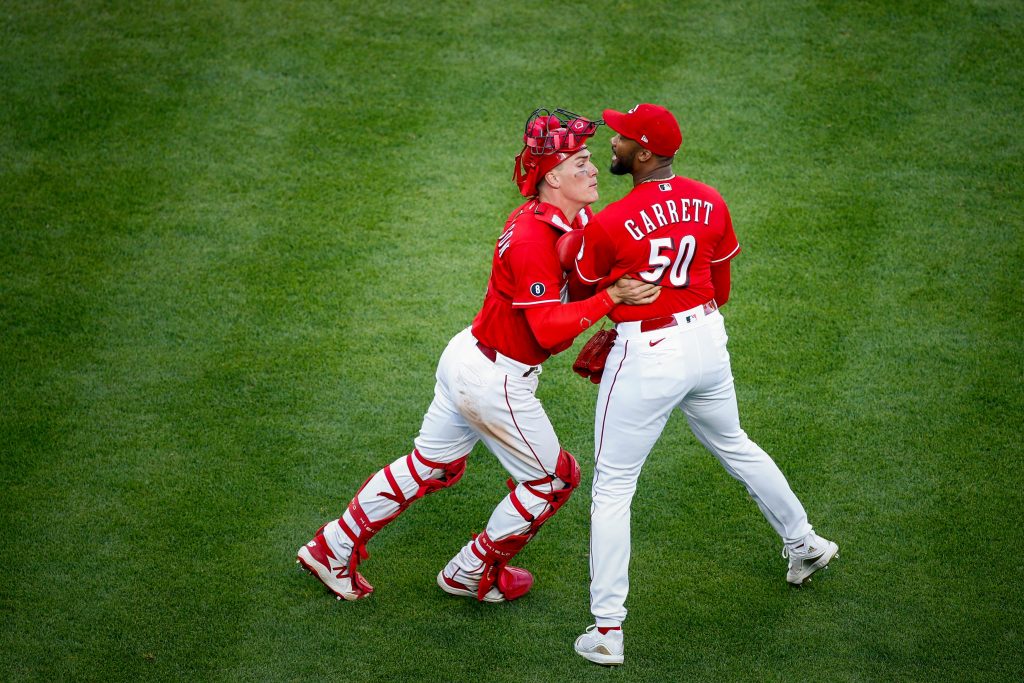 Benches clear after Yasiel Puig hit by pitch, Cubs reliever calls him  'stupid as f---