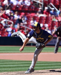 Brewers' Willy Adames returns to face Rays, with a smile, of course