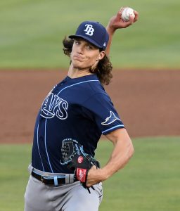 Tyler Glasnow's brother finally gets to watch game in person