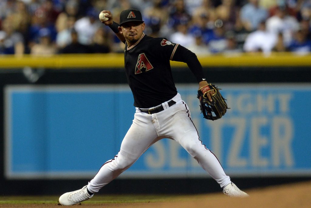 Milwaukee Brewers acquire All-Star Eduardo Escobar from Diamondbacks