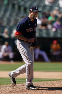 Red Sox pitcher, CT native Matt Barnes back in Hartford