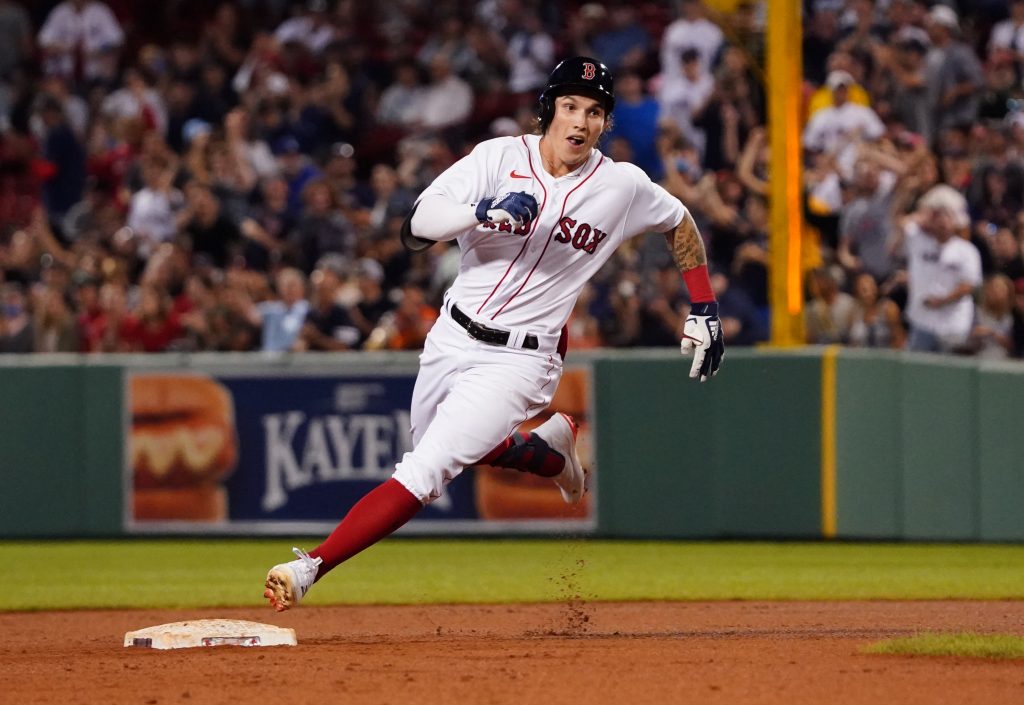 Jarren Duran's HR, 3 RBIs power Red Sox past Astros 3-2