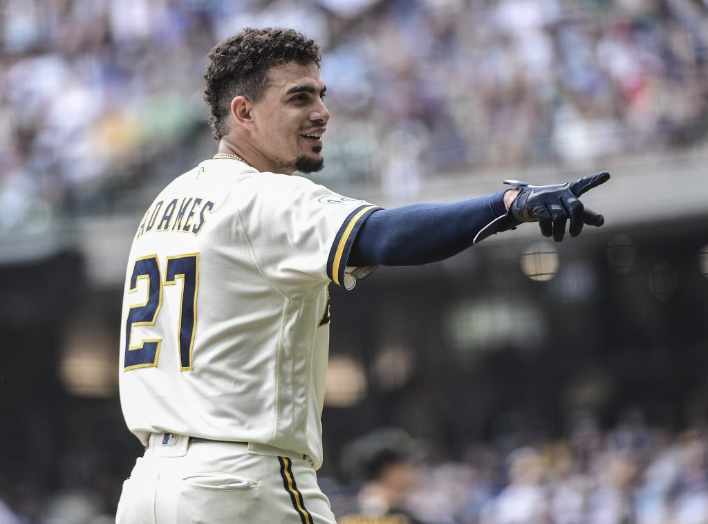 Willy Adames Leaves Game Due To Quad Injury - MLB Trade Rumors