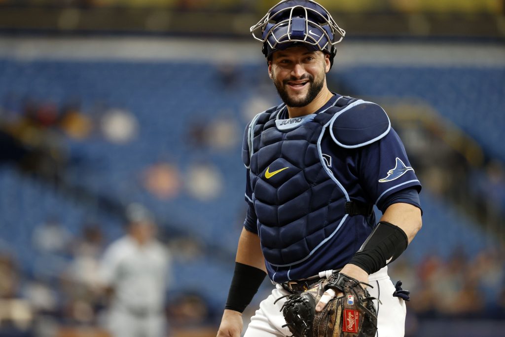 Rays and catcher Mike Zunino agree to one year deal, per report