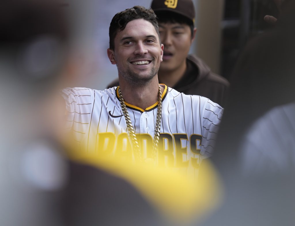 Padres Acquire Adam Frazier - MLB Trade Rumors