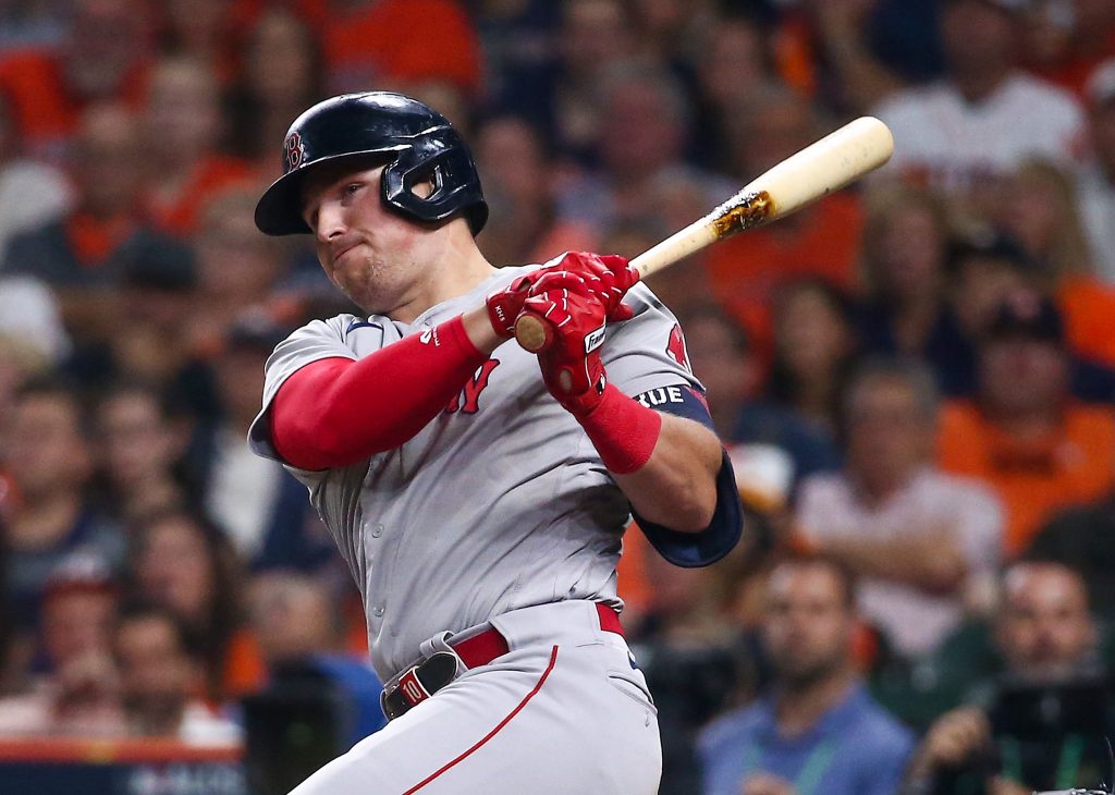 Red Sox's Michael Chavis Flips Off Rays' Kevin Kiermaier After Insane Catch