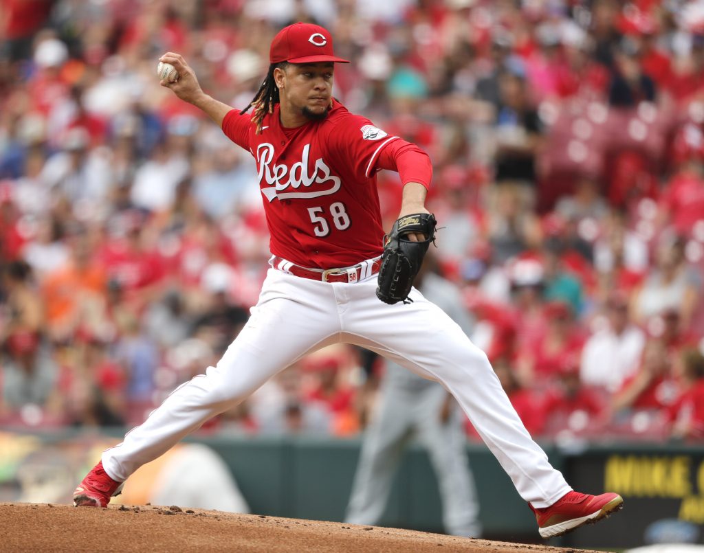 Reds to activate Luis Castillo from 10-day IL
