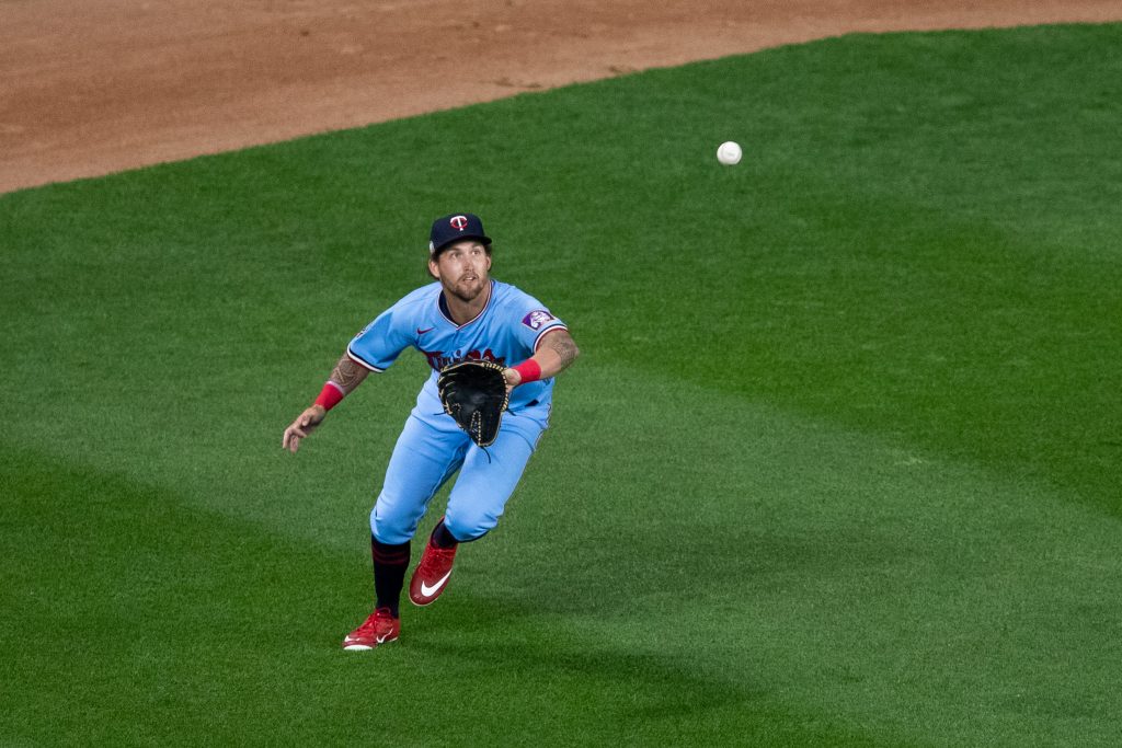 angels-to-select-aaron-whitefield-mlb-trade-rumors