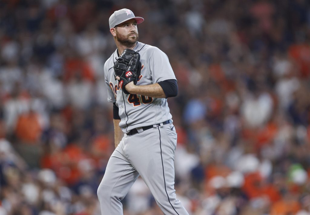 Drew Hutchison to rejoin Detroit Tigers pitching staff
