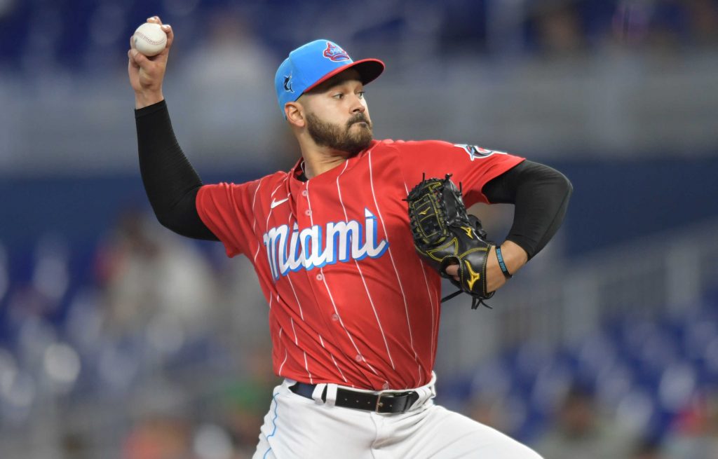 MLB Trade Rumors: Updates on Marlins' Garrett Cooper as deadline