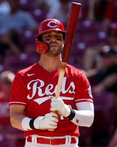 Mahle fans 12, Reds silence Brewers' bats again in 2-1 win