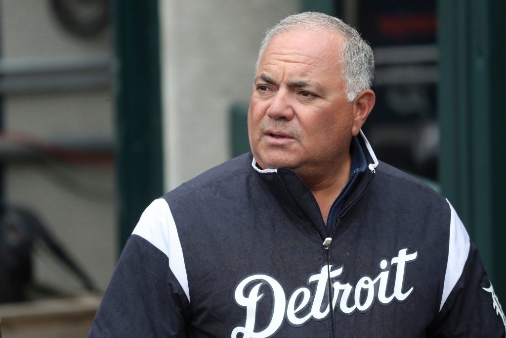 Detroit Tigers: Signing Kyle Schwarber is a gamble Al Avila should