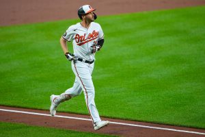 Astros acquire Mancini from Orioles, Rays get Siri in three-team trade