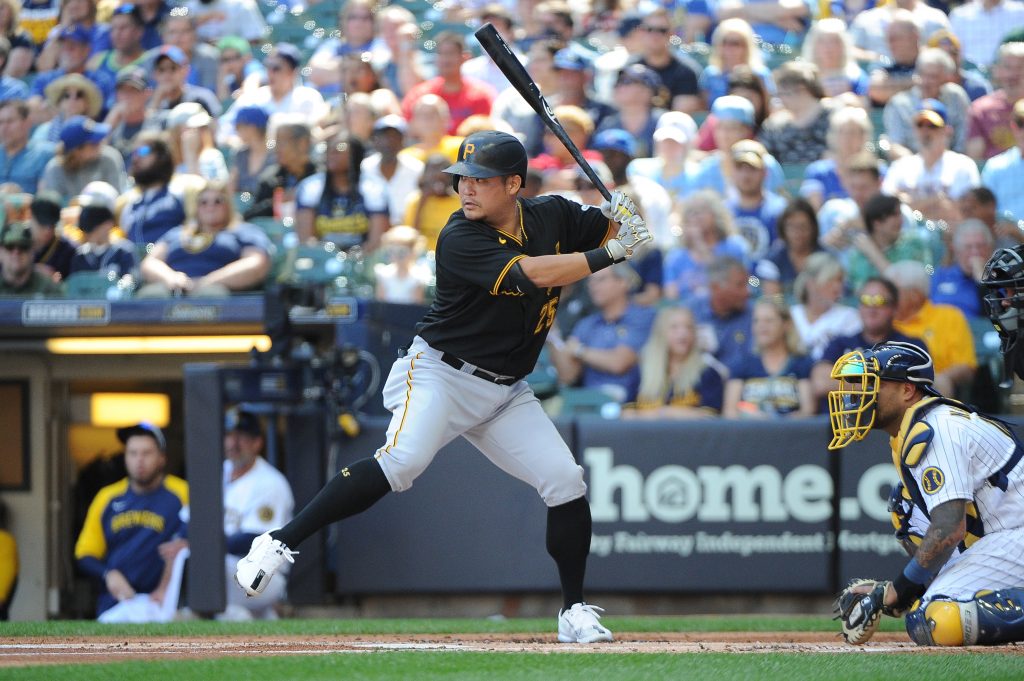 Photo: Pittsburgh Pirates Yoshi Tsutsugo Walkoff Homer for 4-3 win -  PIT2021082920 